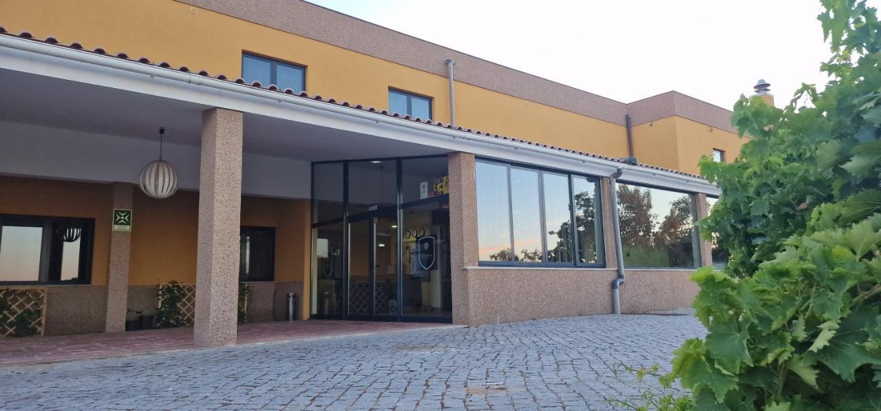 Hotel Vila Raia Idanha-a-Nova Exterior photo